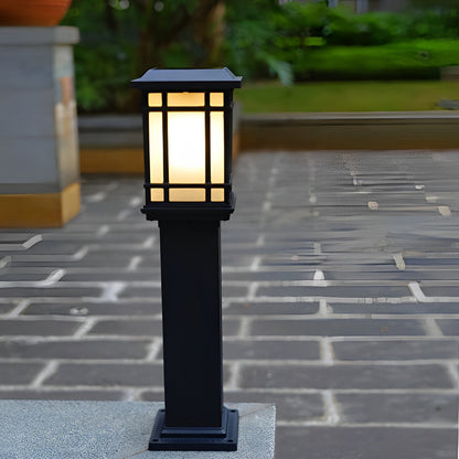 Waterproof Outdoor Three Step Dimming Black Modern Solar Path Lights