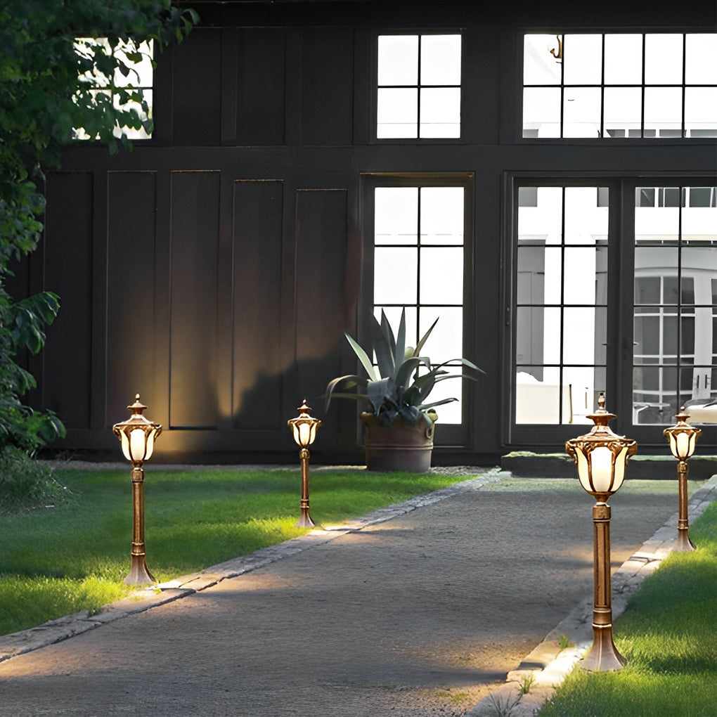 Outdoor Waterproof LED European-style Short Pole Lamp Post Pathway Lights