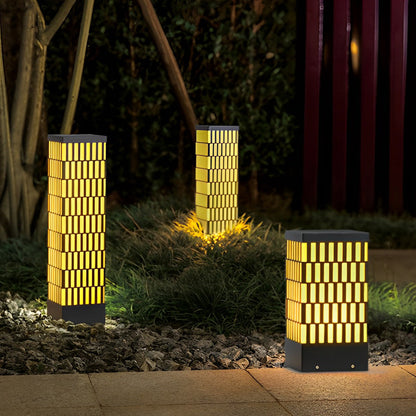 Retro Grid Designed Waterproof LED Black Modern Lawn Lamp Outdoor Lighting