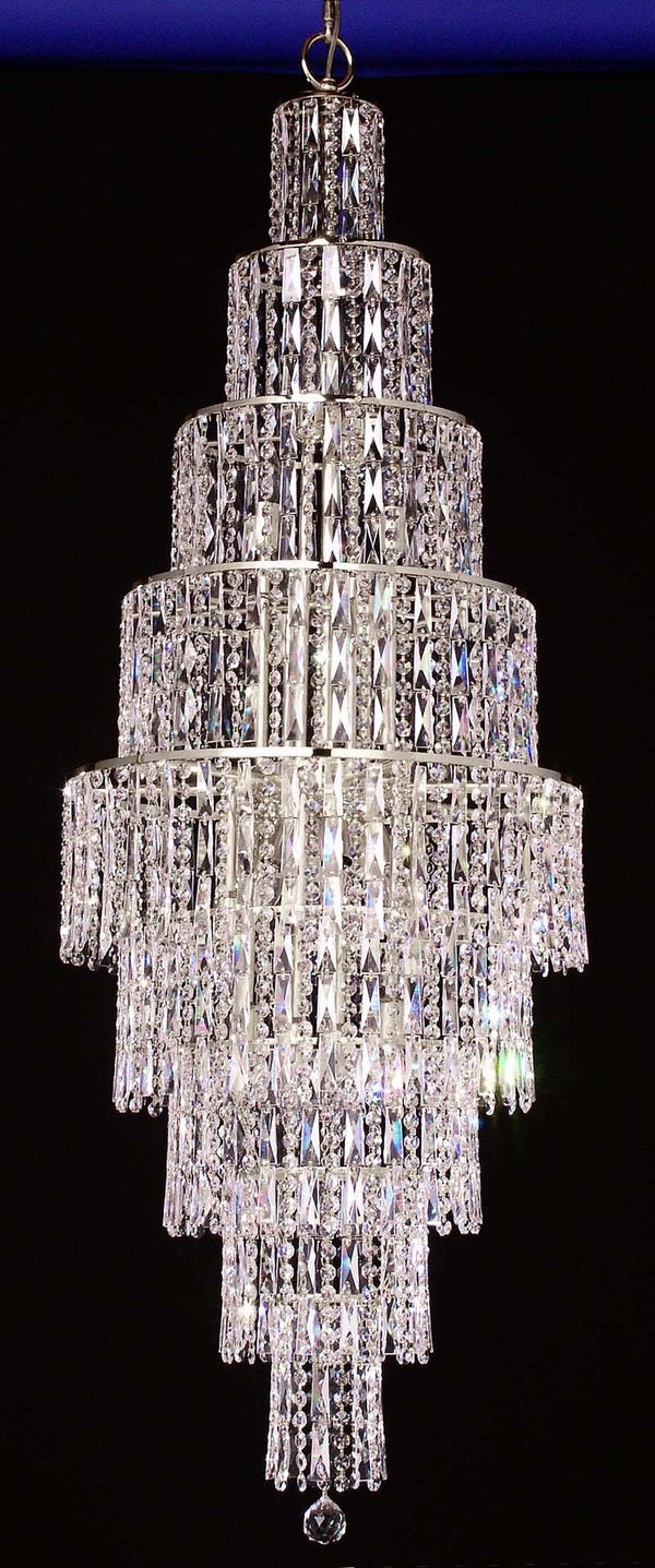 18 lights crystal chandelier in polished chrome finish