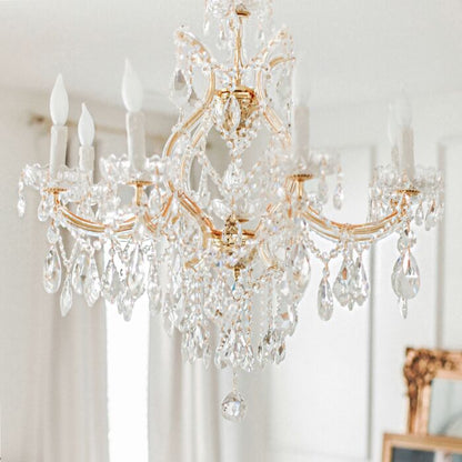 Maria Theresa 9-Light Chandelier in Gold