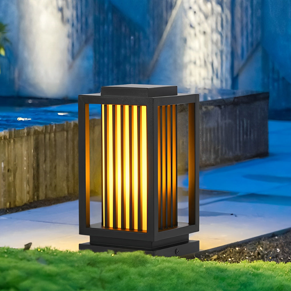 Minimalist Vertical Strip Shape Waterproof LED Black Outdoor Lawn Lamp