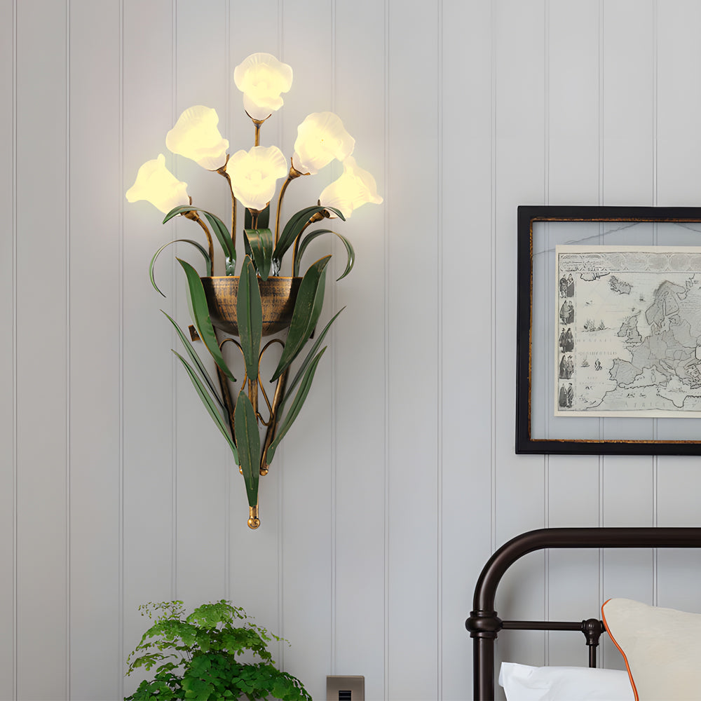 Bouquet Flowers Leaves White Light Pastoral American Style Wall Lamp