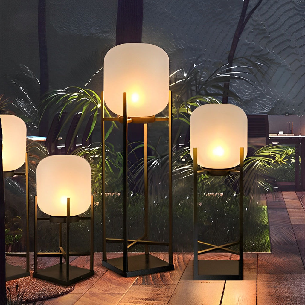 Lantern LED Outdoor Floor Lamp