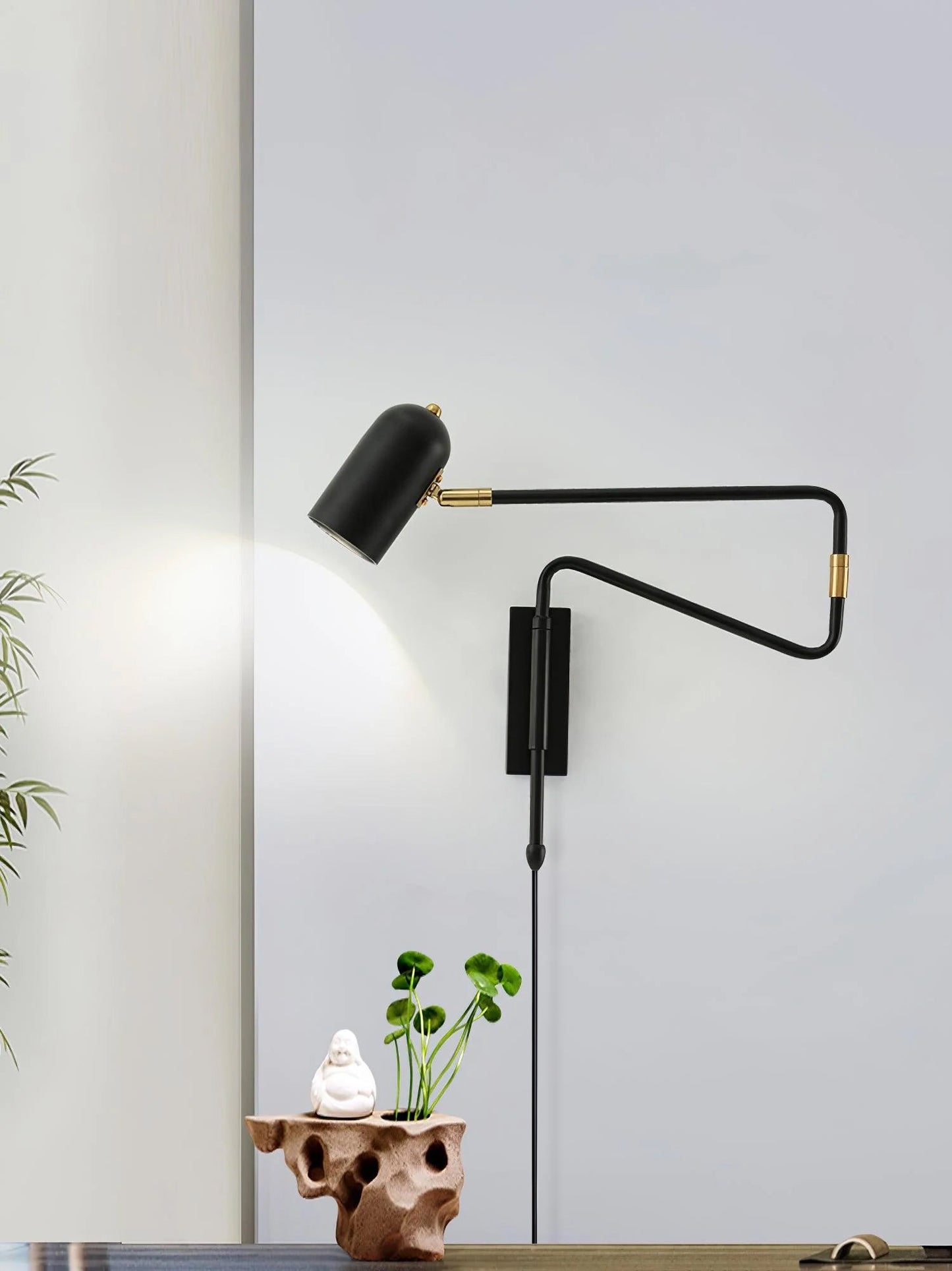 Adjustable Arm Plug In Wall-mounted light Wall Lamp