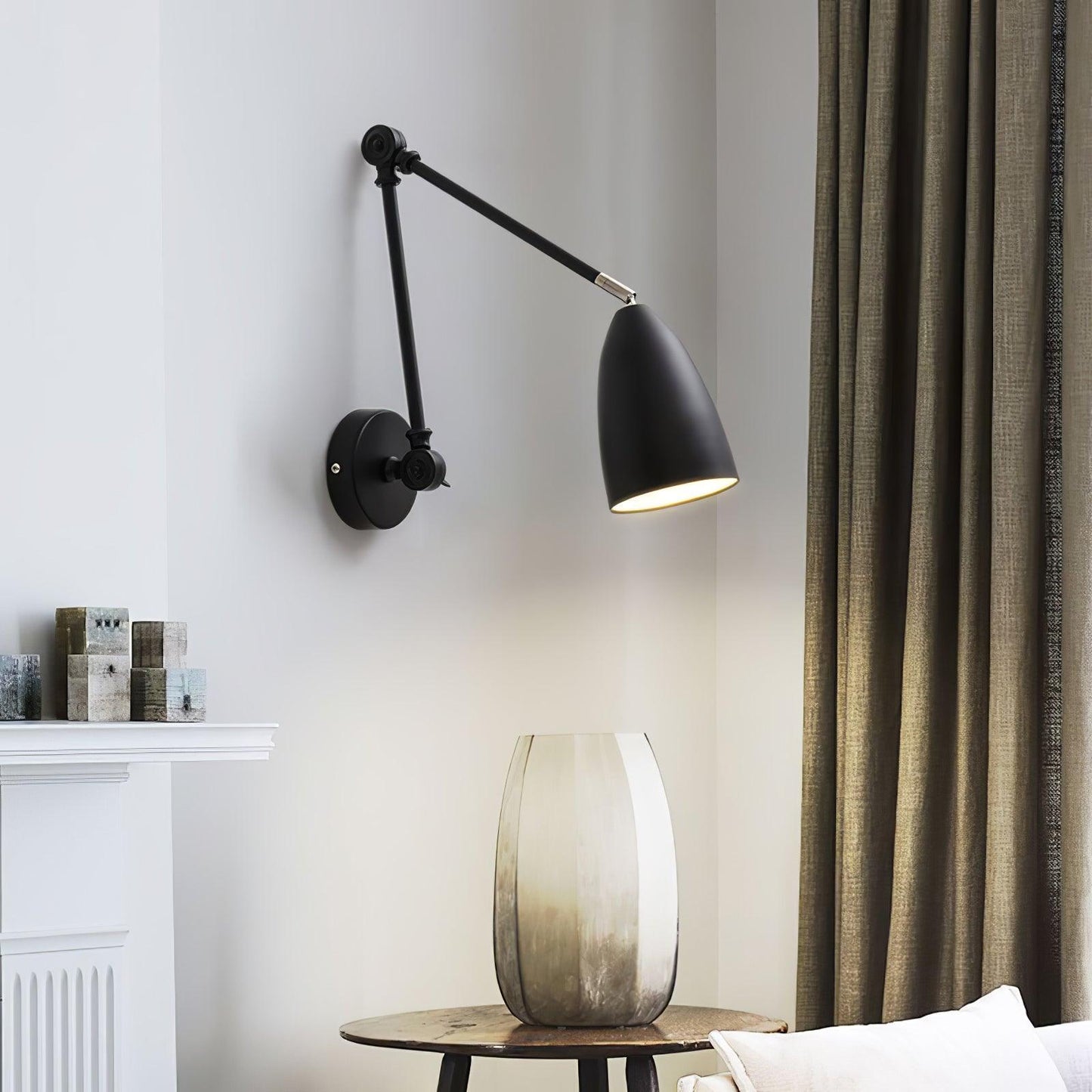 Adjustable Swing Arm Wall-mounted light Wall Lamp