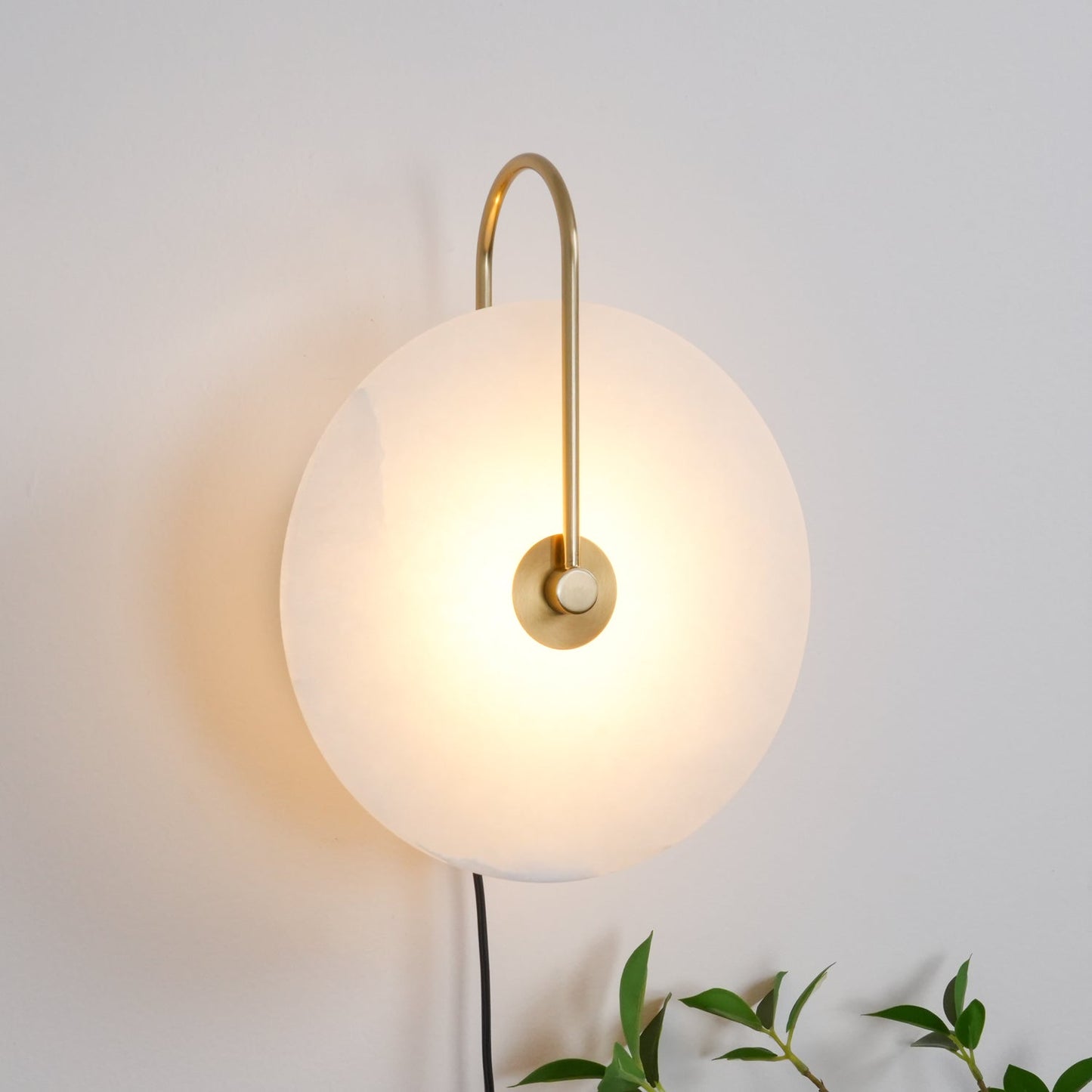 Alabaster LED Plug-In Lamp bracket Wall Lamp