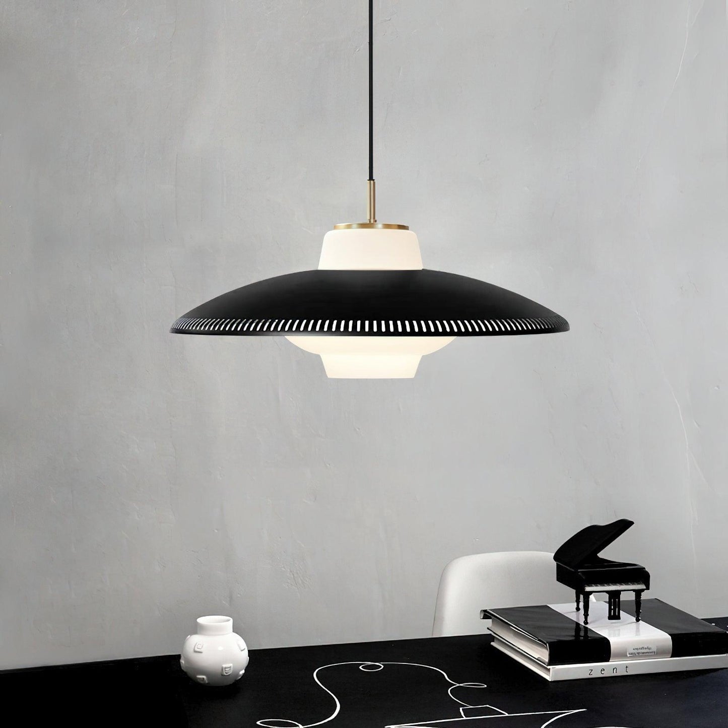 Alien Frisbee Hanging light Pendant Lamp