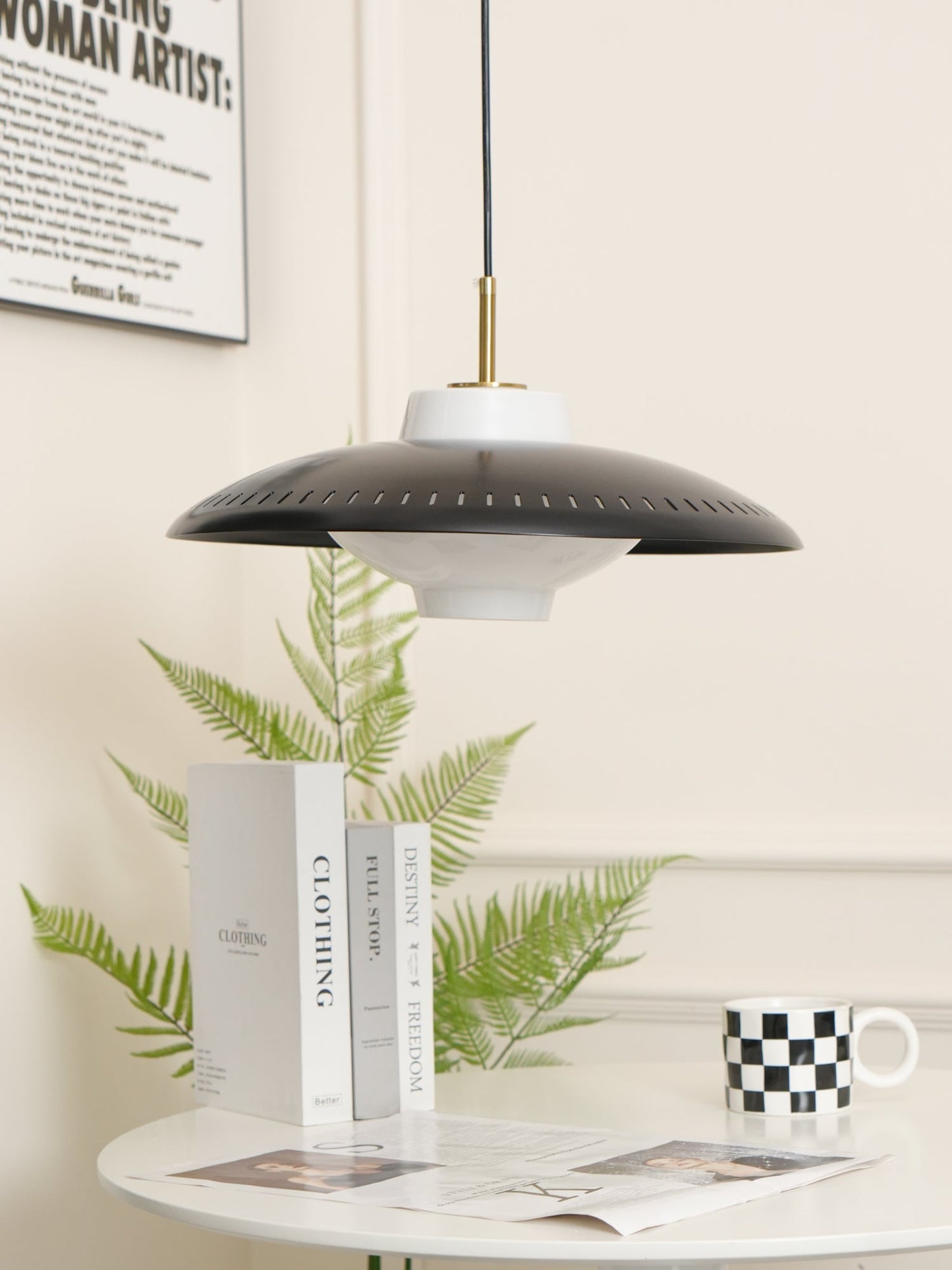 Alien Frisbee Hanging light Pendant Lamp