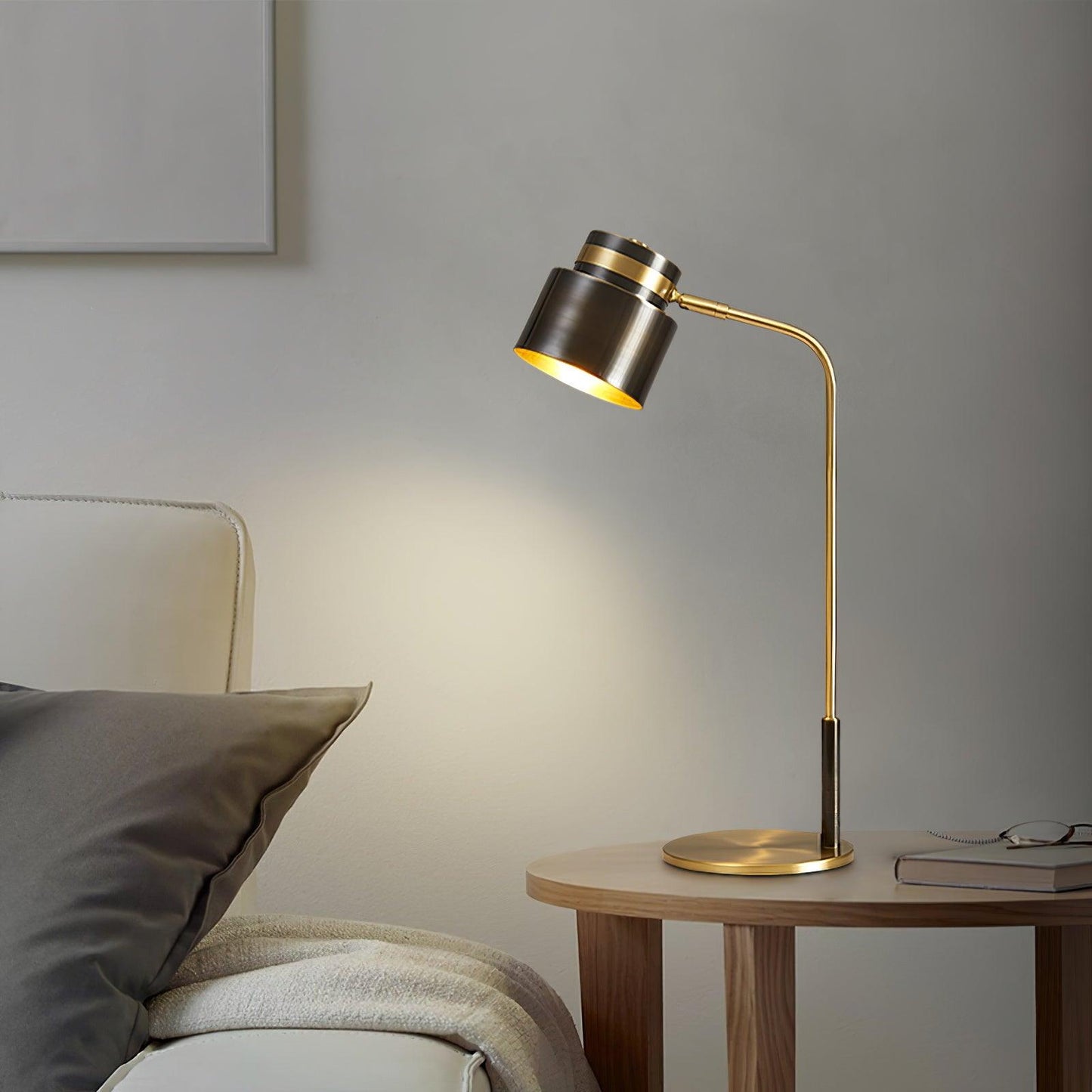 Ari Scandustrial Accent lamp Table Lamp