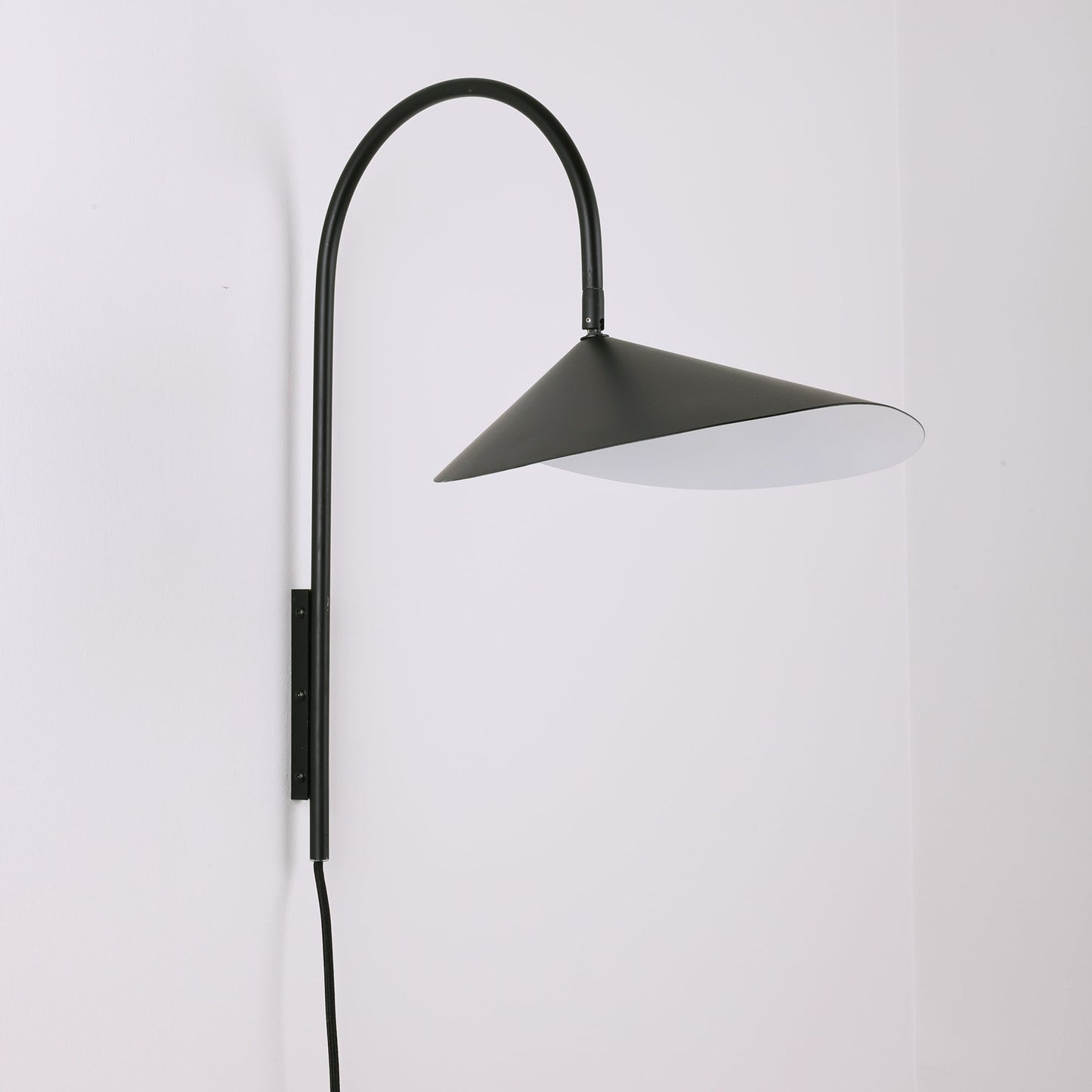 Arum Swivel Bracket light Wall Lamp