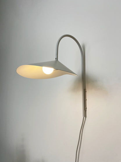 Arum Swivel Bracket light Wall Lamp