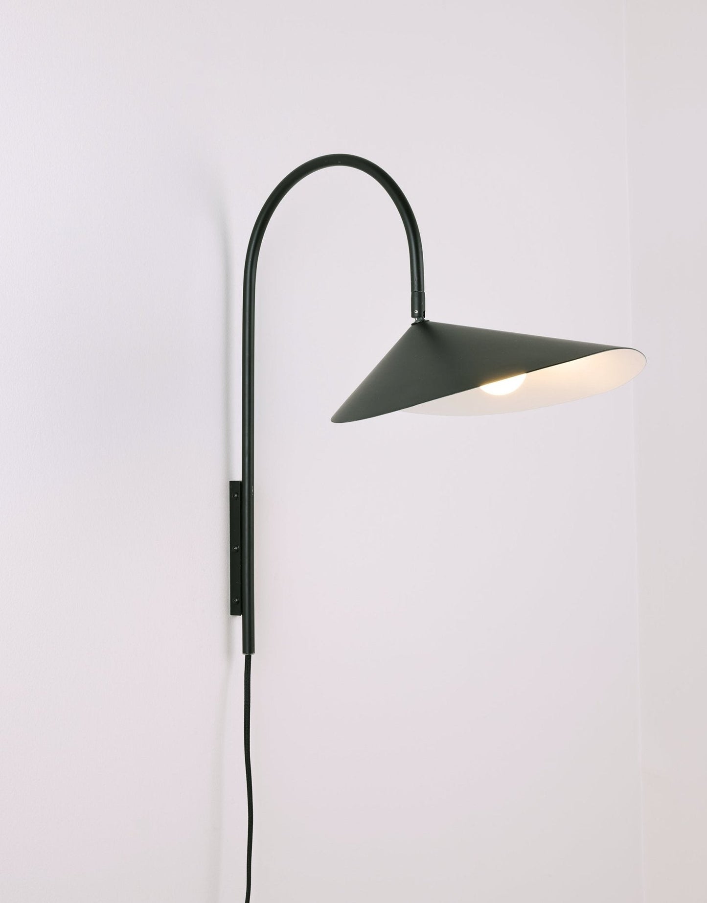 Arum Swivel Bracket light Wall Lamp