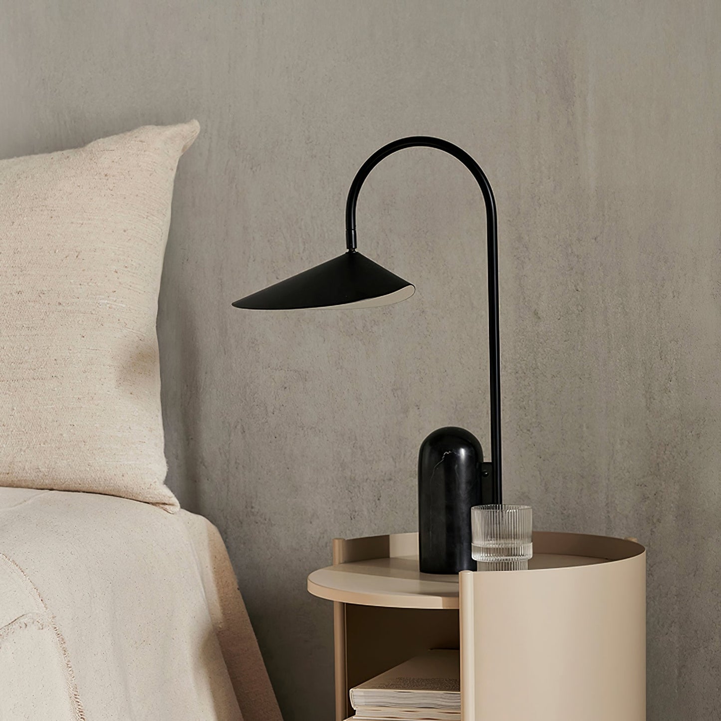 Arum Accent lamp Table Lamp