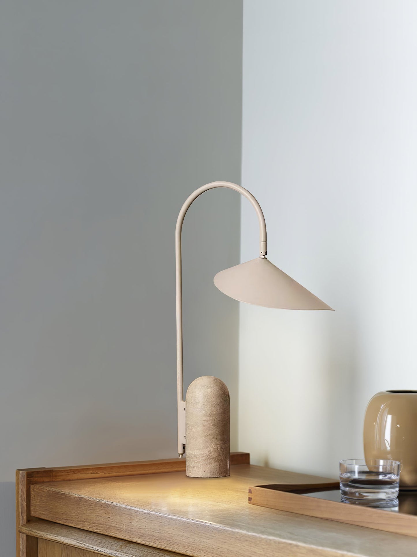 Arum Accent lamp Table Lamp