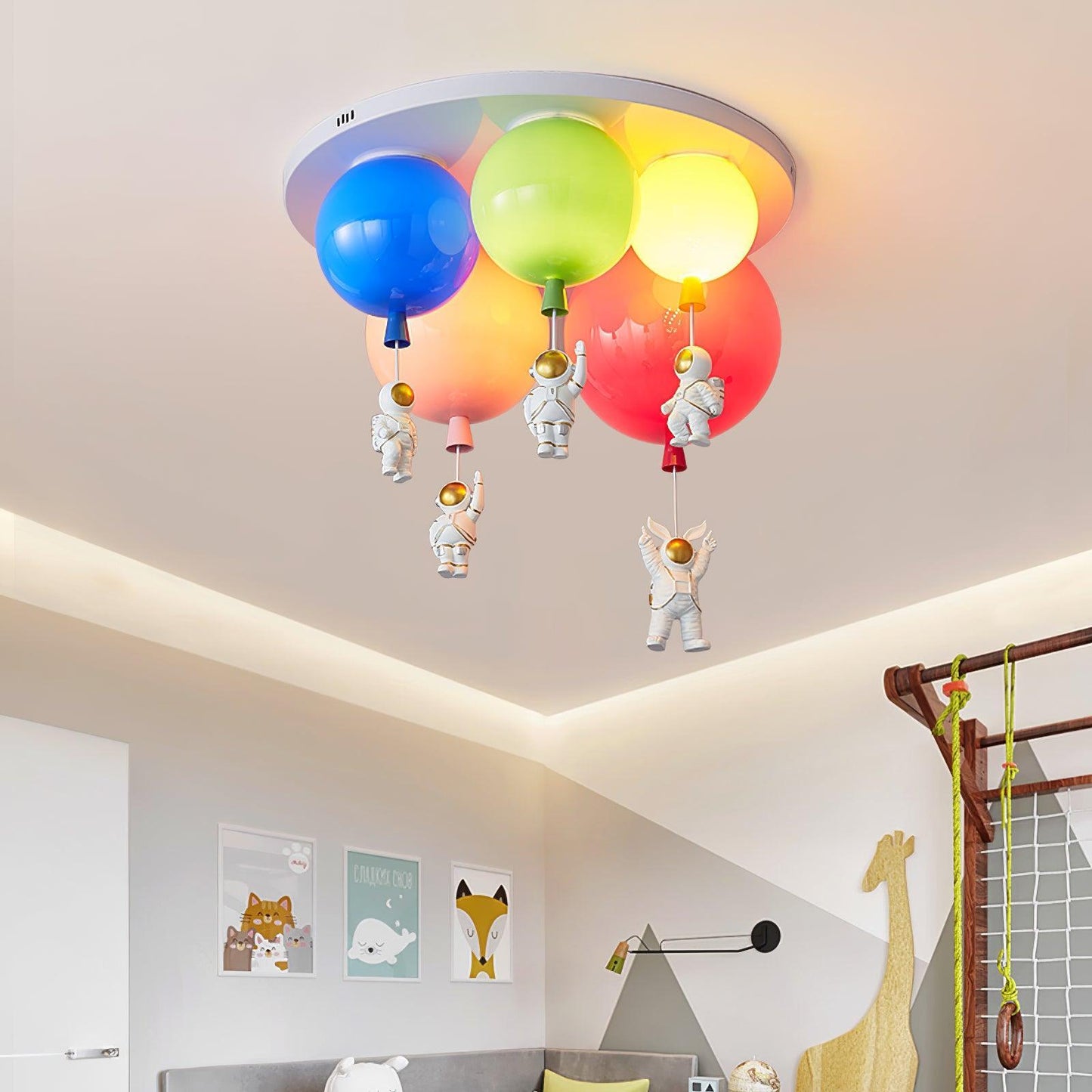 Astronaut Glossy Balloon Overhead light Ceiling Lamp