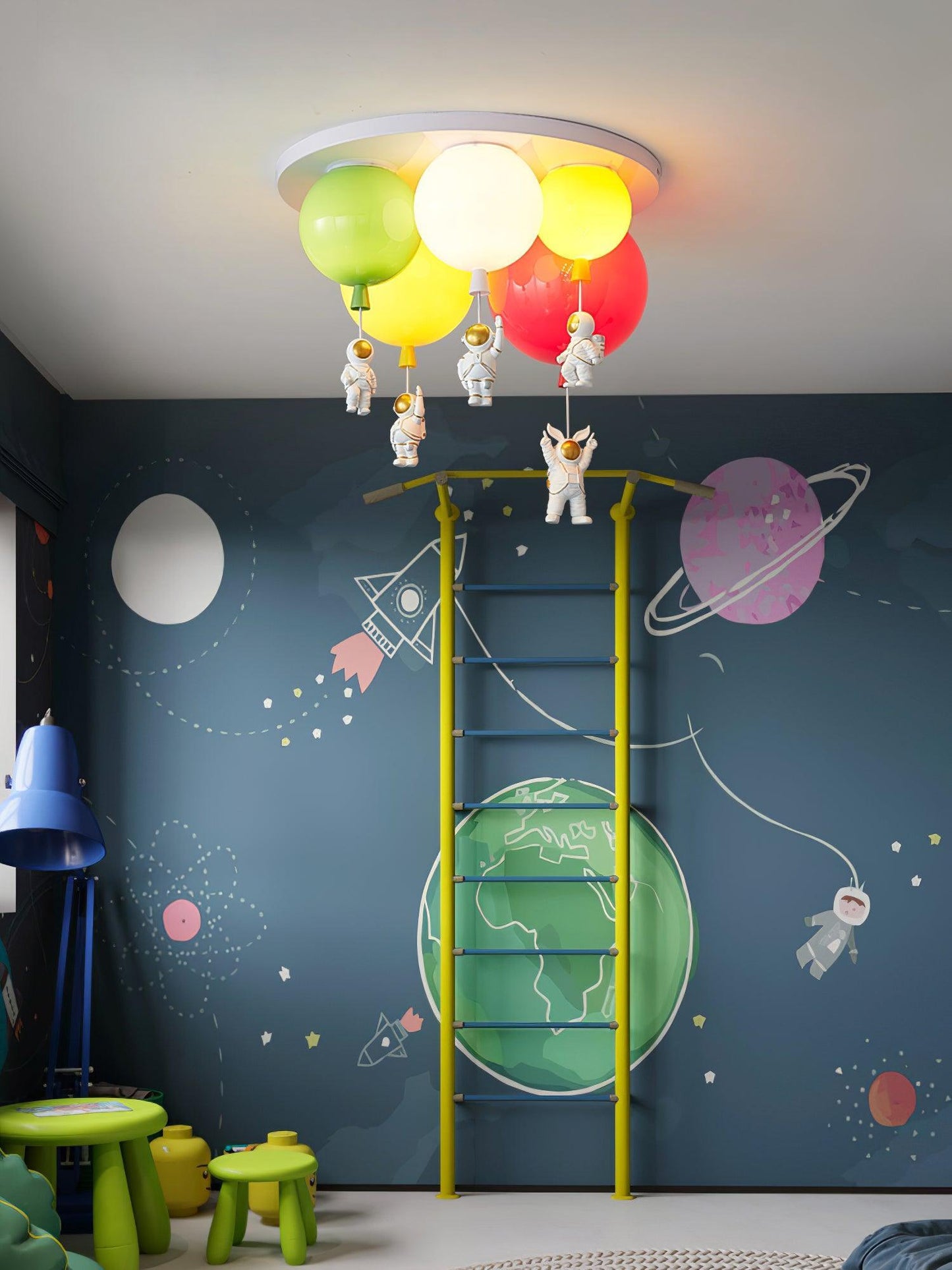 Astronaut Glossy Balloon Overhead light Ceiling Lamp