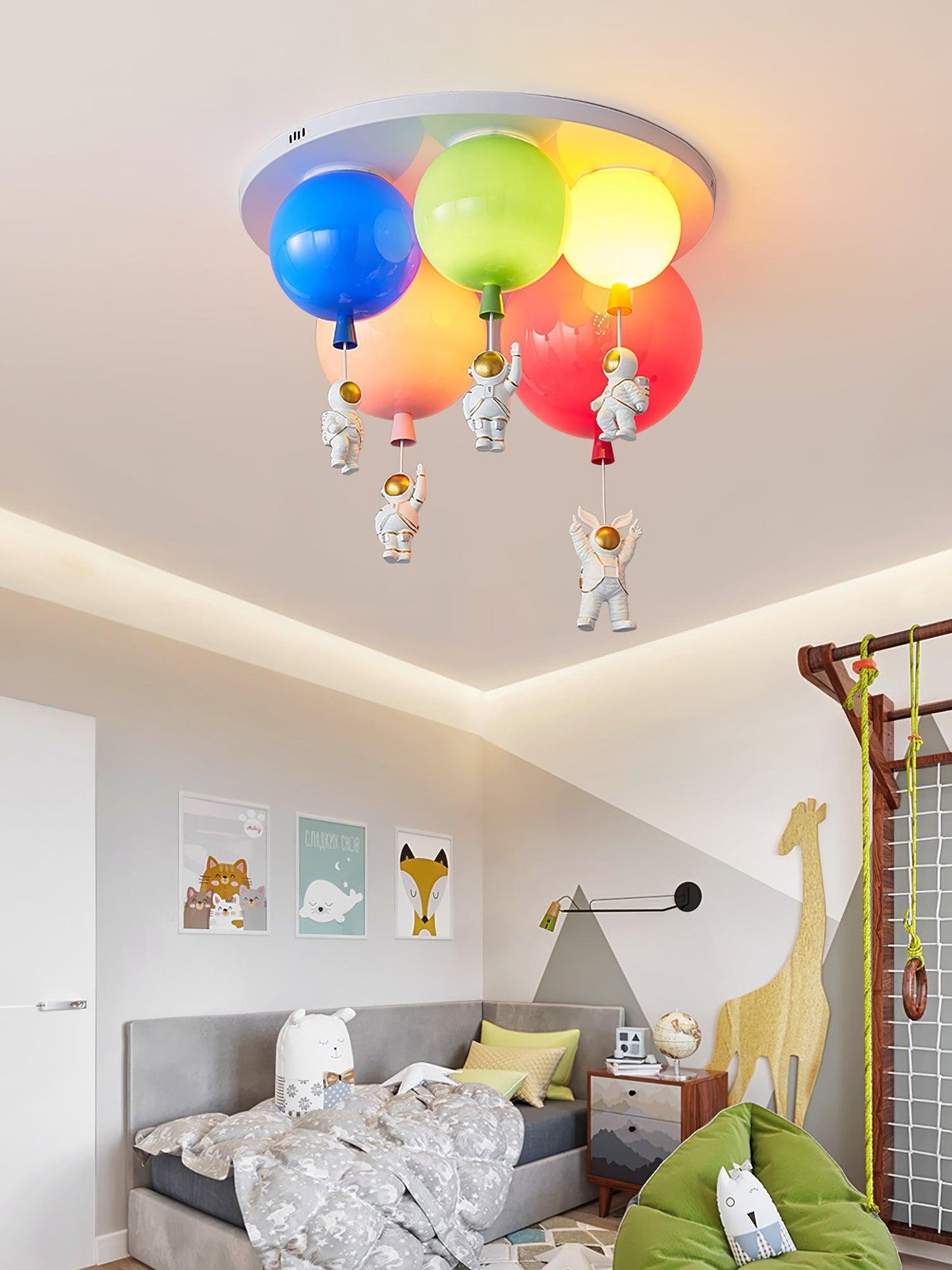 Astronaut Glossy Balloon Overhead light Ceiling Lamp