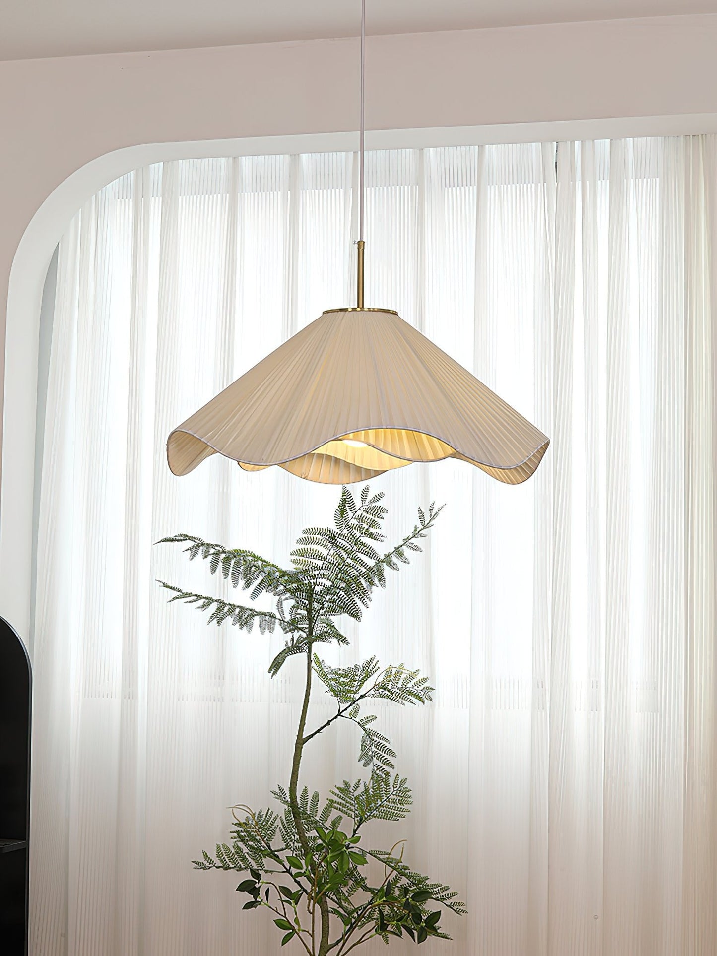 Elara Droplight Pendant Light