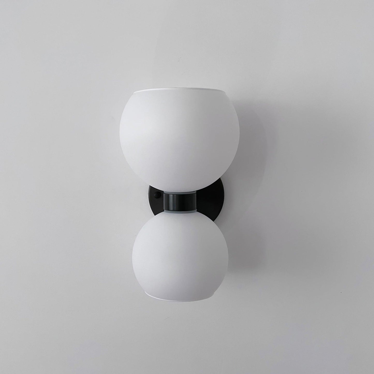 Betty Wall-mounted light Wall Lamp