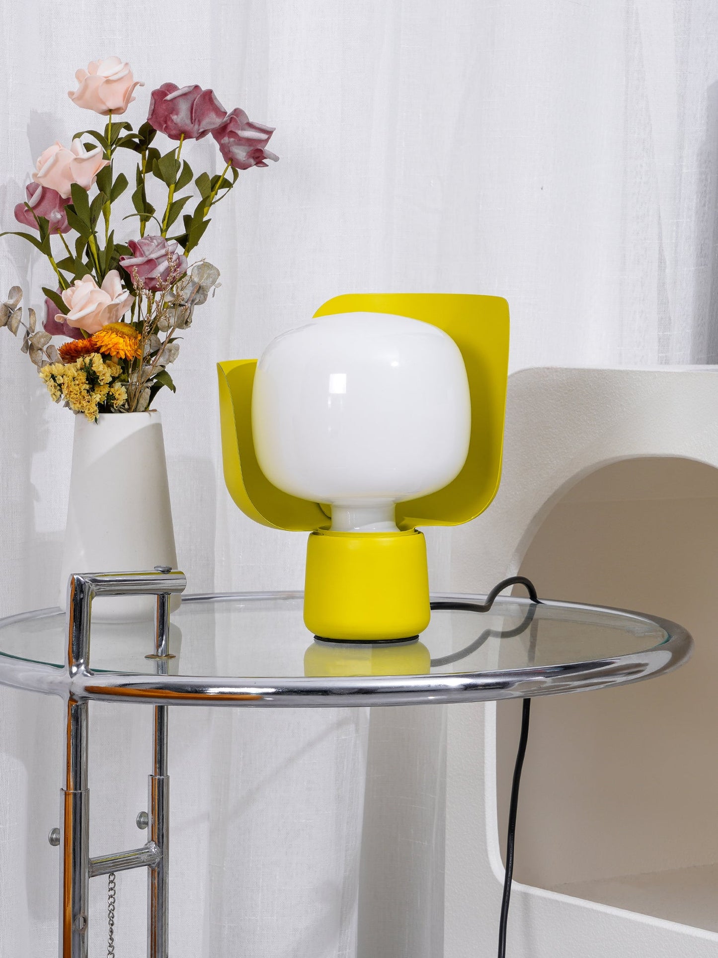 Petals Glass Accent lamp Table Lamp