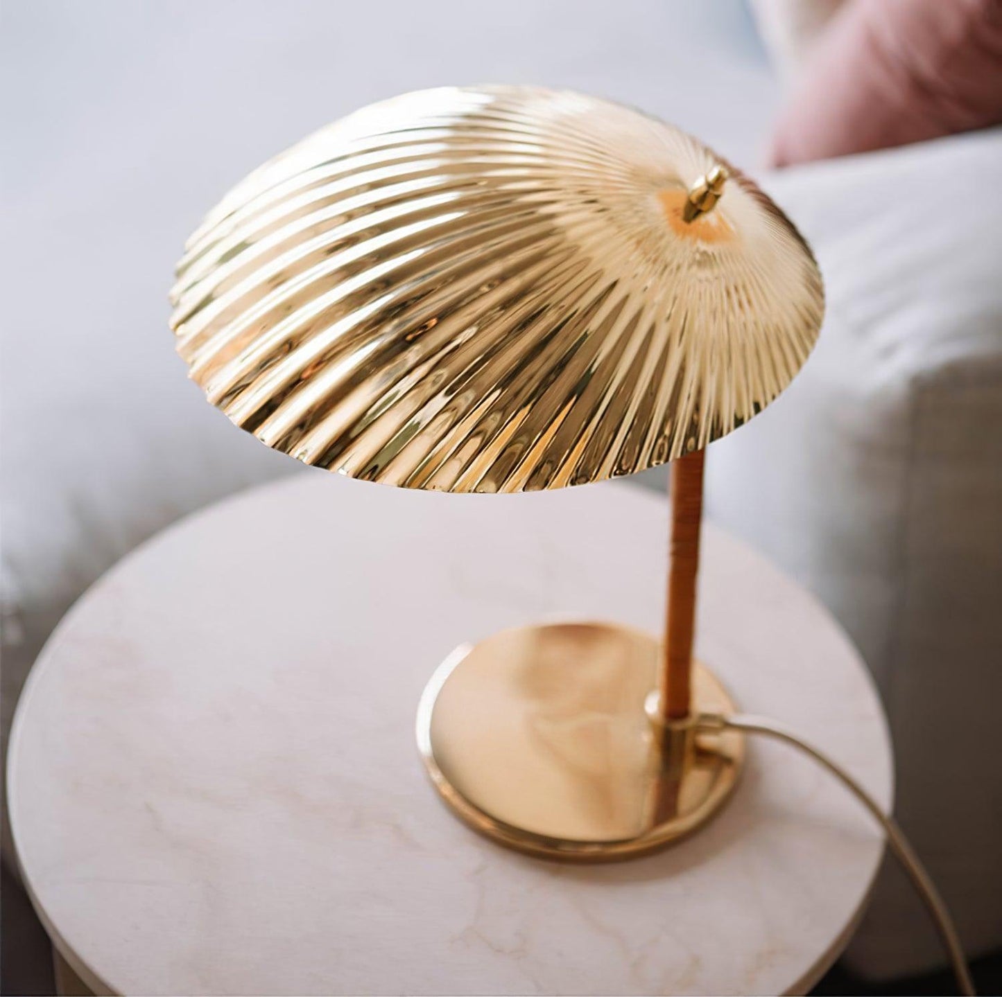 Brass Shell Nightstand lamp Table Lamp