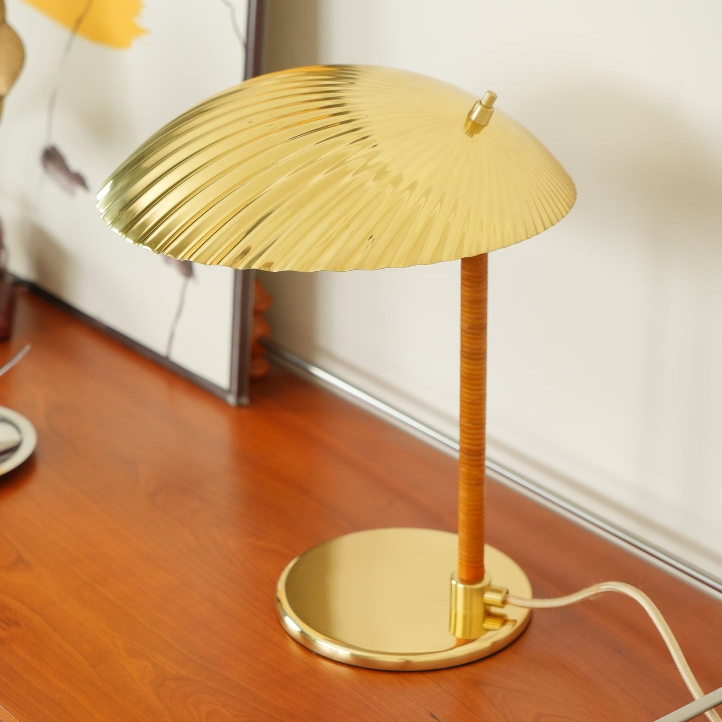 Brass Shell Nightstand lamp Table Lamp