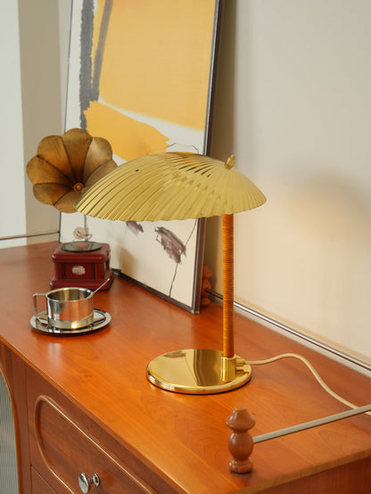 Brass Shell Nightstand lamp Table Lamp