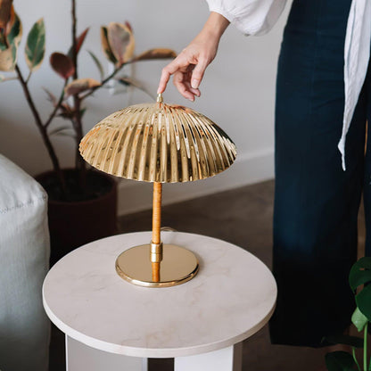 Brass Shell Nightstand lamp Table Lamp