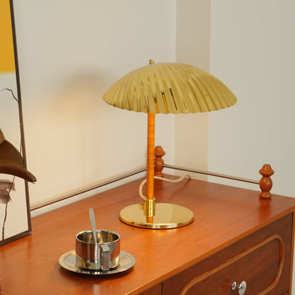 Brass Shell Nightstand lamp Table Lamp