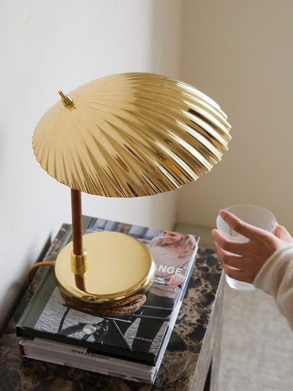 Brass Shell Nightstand lamp Table Lamp