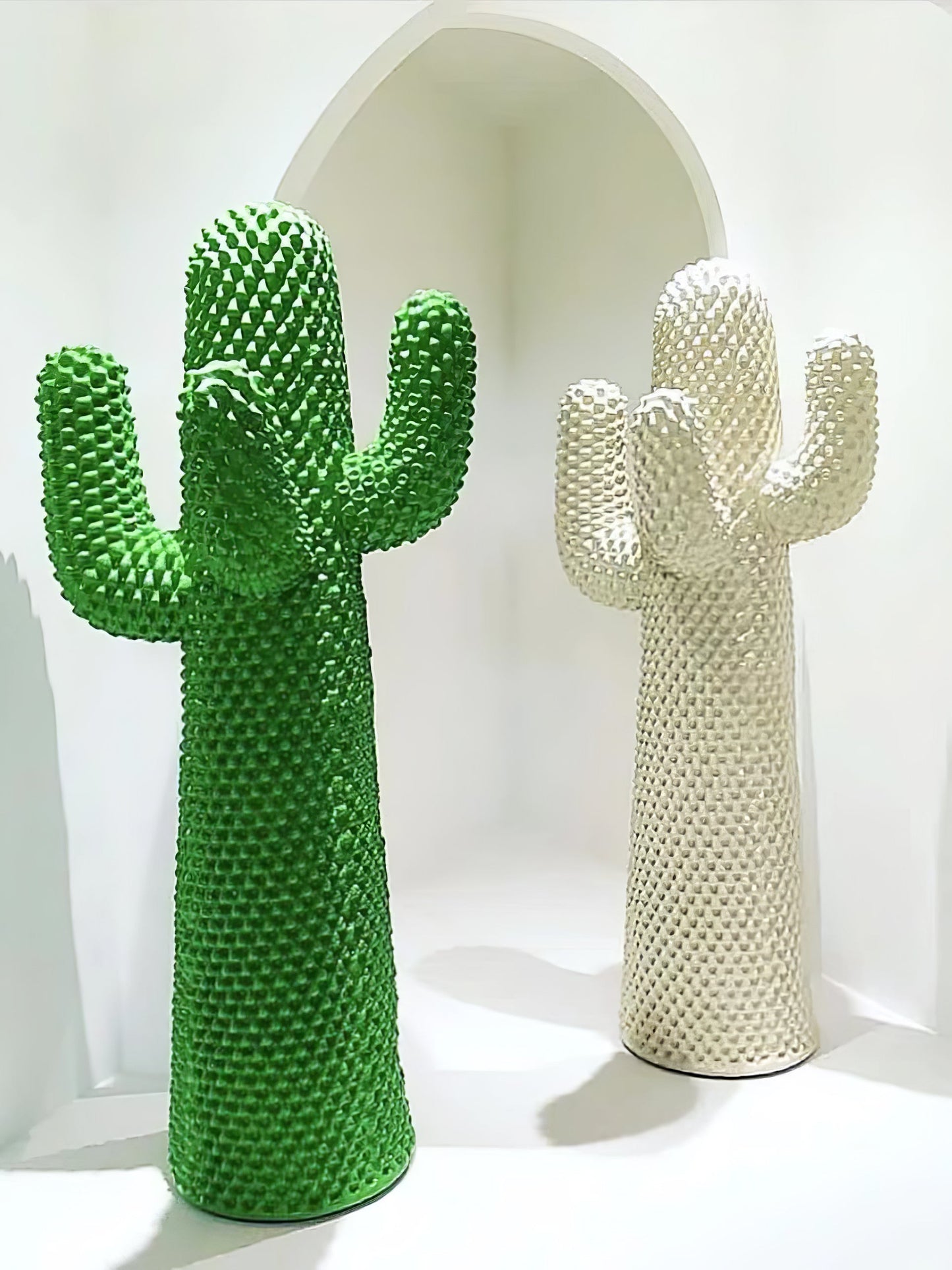 Mello Sculptural Accent lamp Cactus Coat Rack