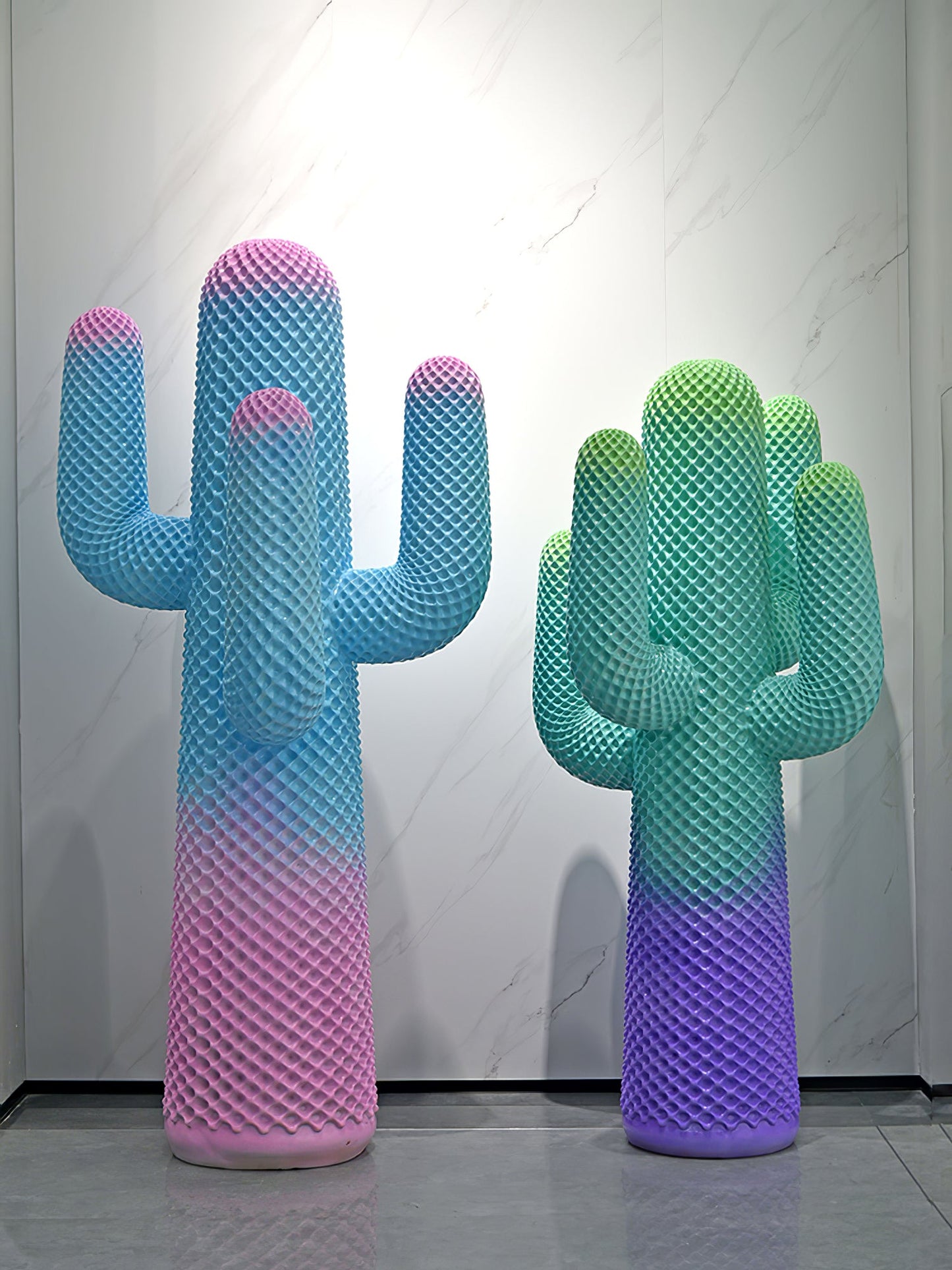 Mello Sculptural Accent lamp Cactus Coat Rack