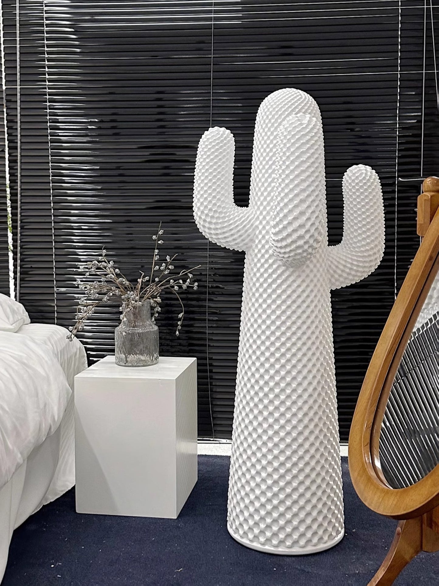 Mello Sculptural Accent lamp Cactus Coat Rack