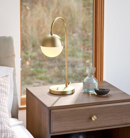 Cedar Moss Bedside lamp Table Lamp