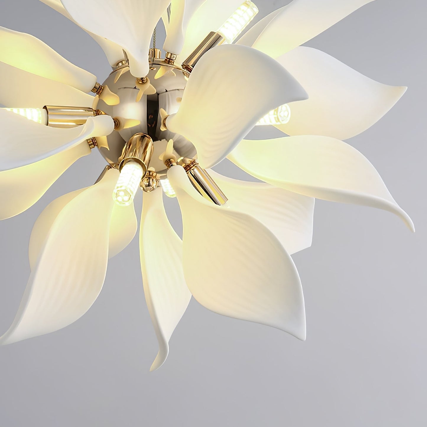 Ceramic Petals Blooming Crown Chandelier