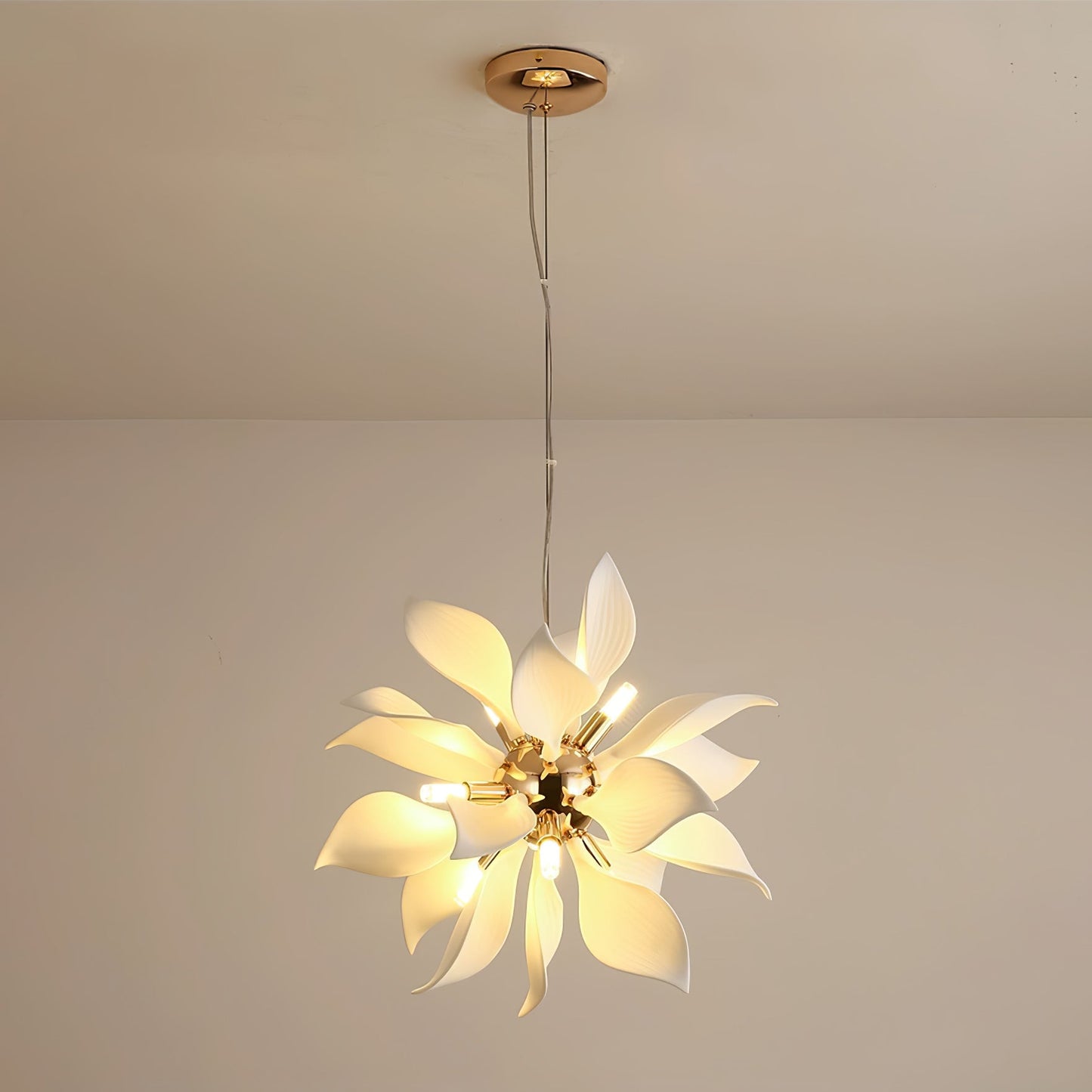 Ceramic Petals Blooming Crown Chandelier