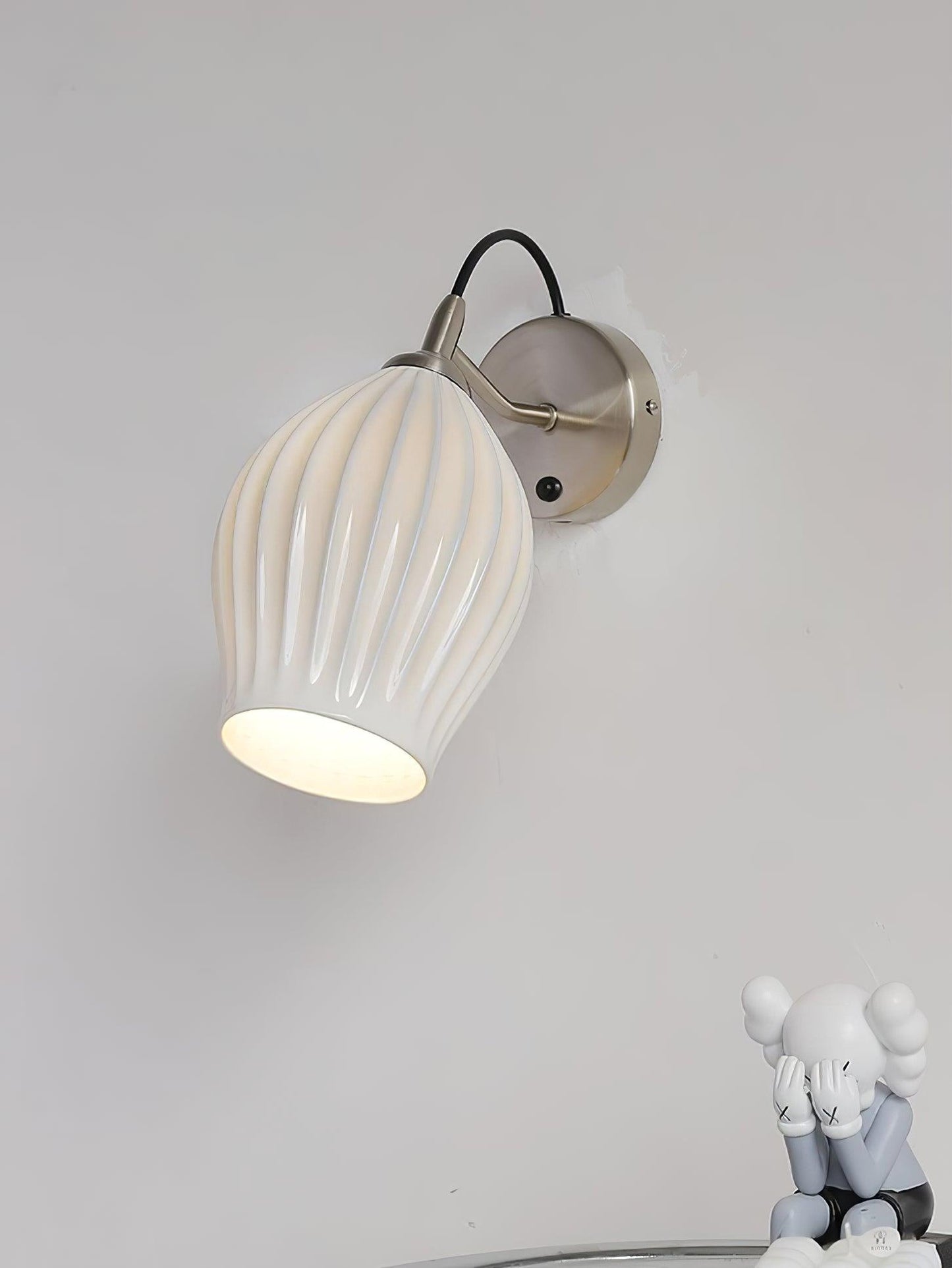 Ceramic Ribbed Lamp bracket Wall light