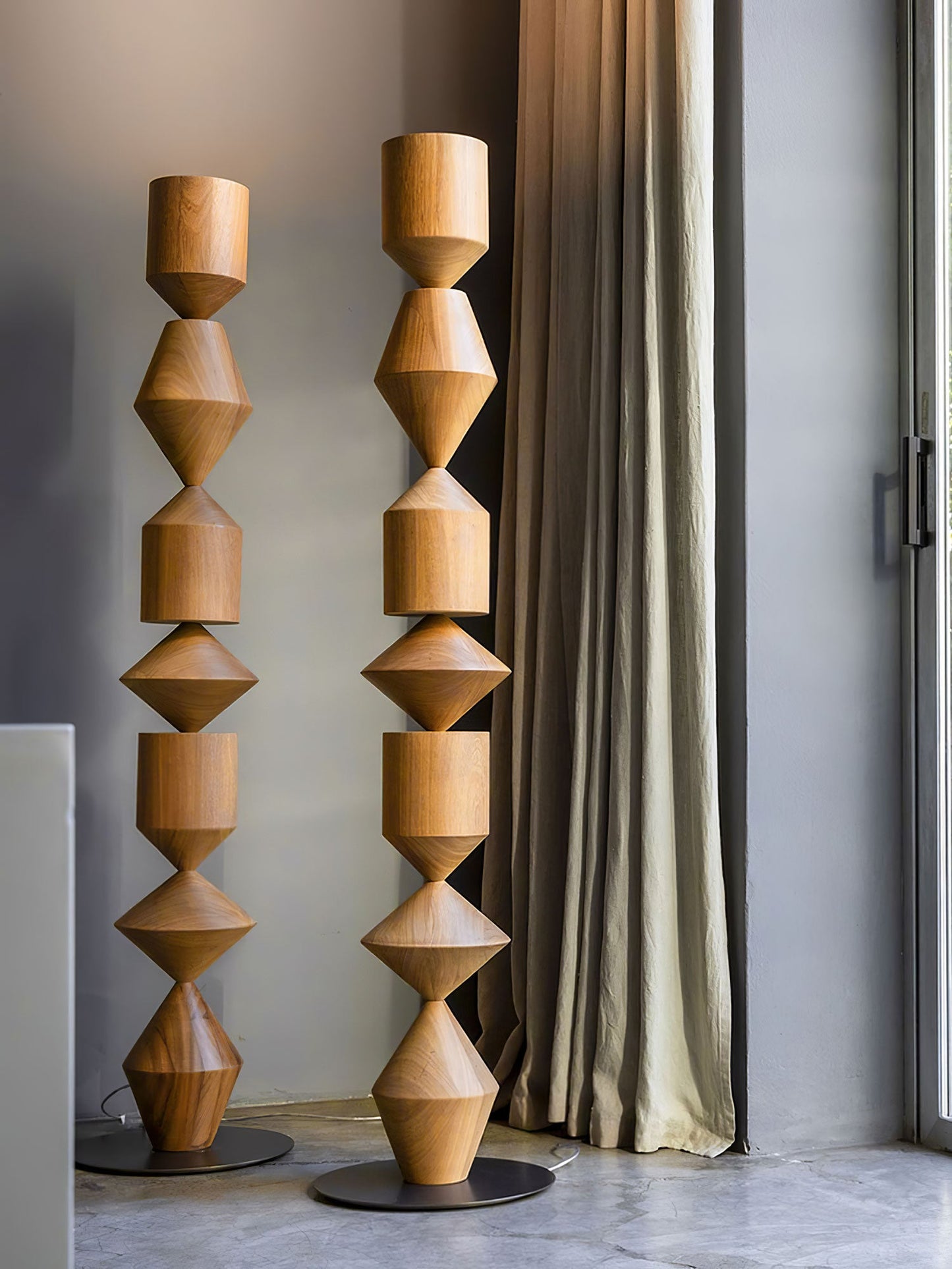 Costantina Free-standing Lamp Floor Lamp