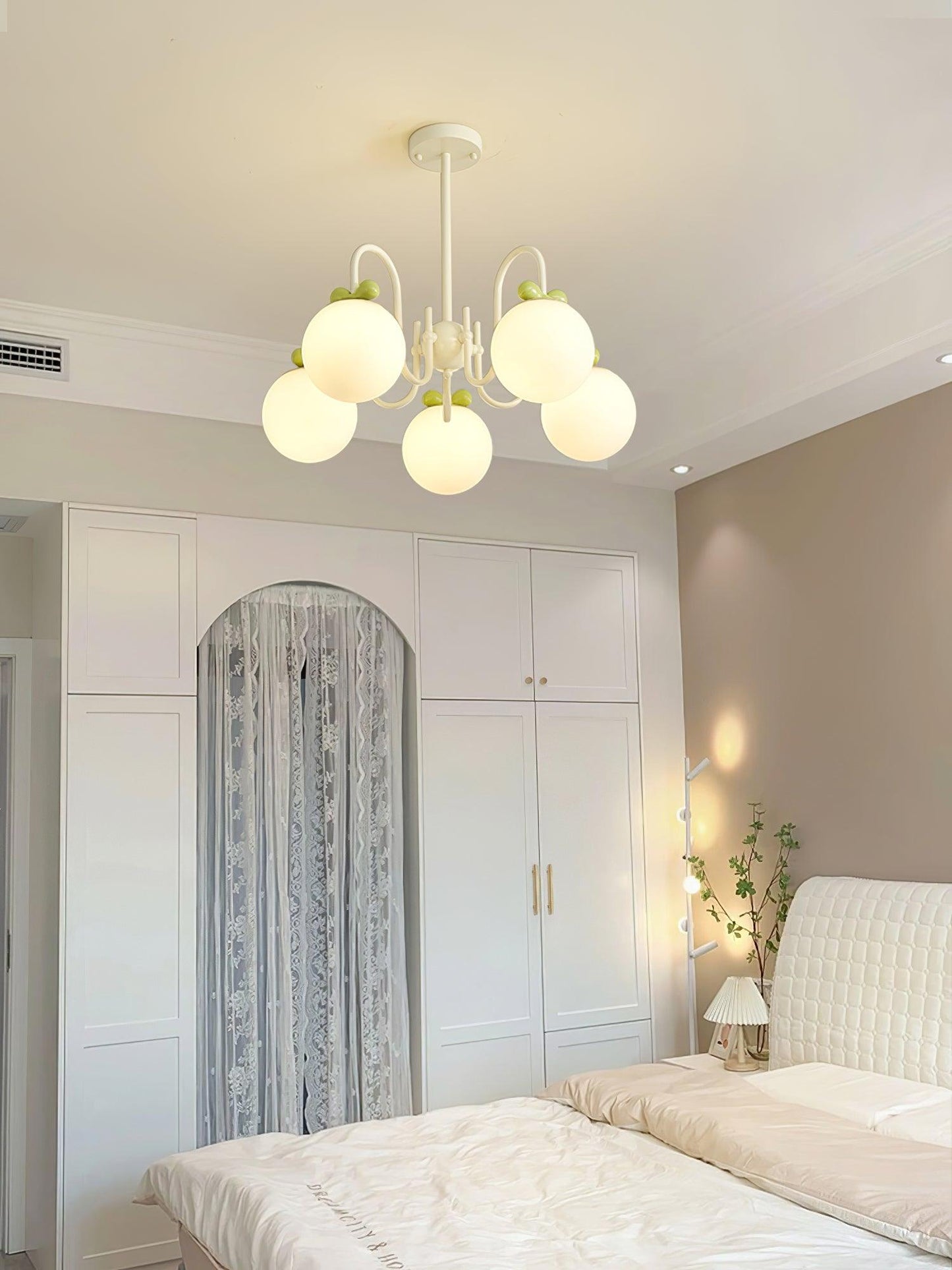 Cream Cherry Pendant light Chandelier