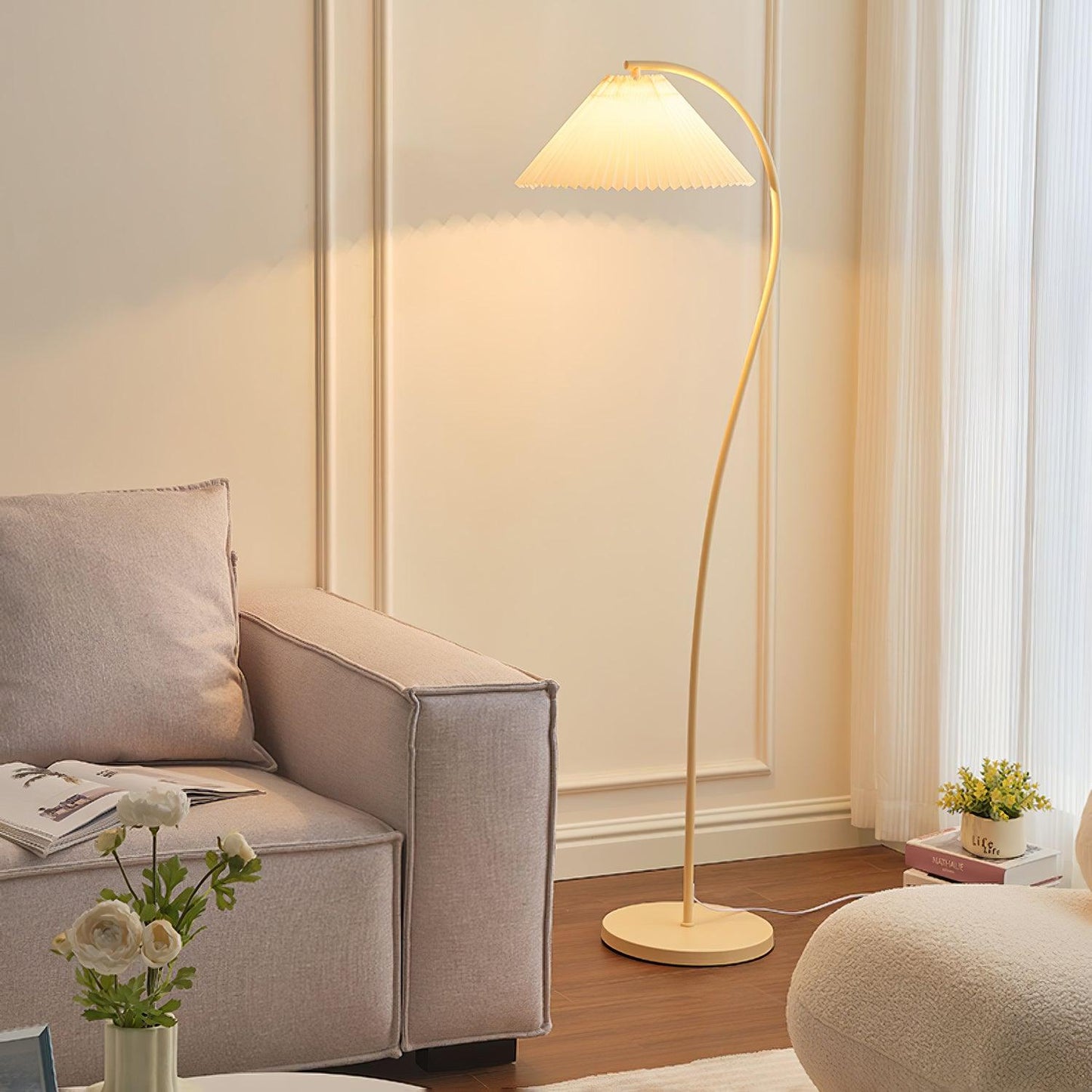 Crescini Pleated Free-standing Lamp Floor Lamp