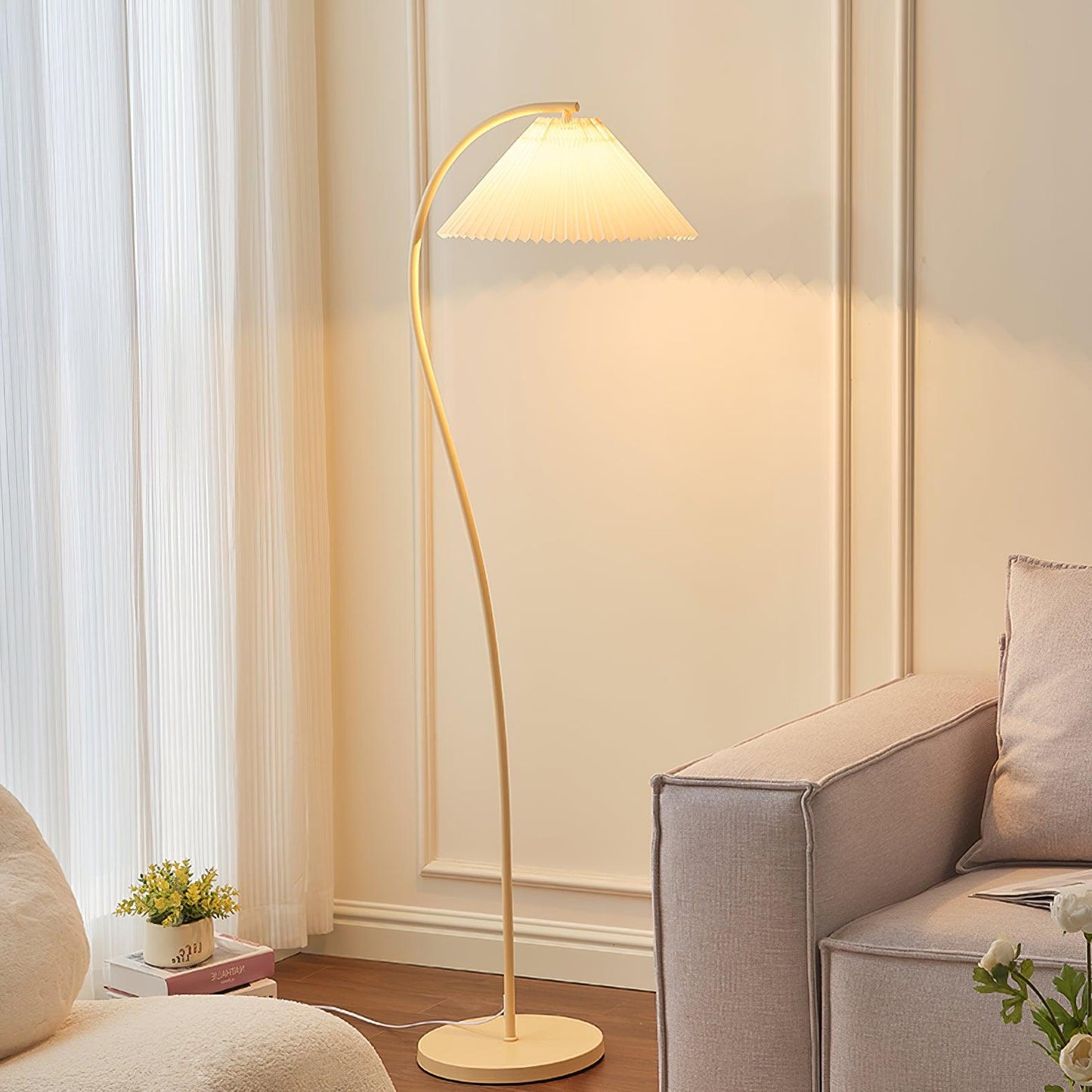 Crescini Pleated Free-standing Lamp Floor Lamp