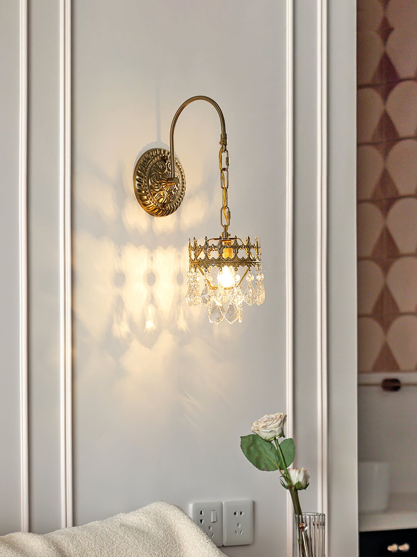 Crystal Crown Wall-mounted light Sconce