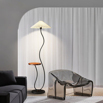 Curvatura Standing Lamp Floor Lamp