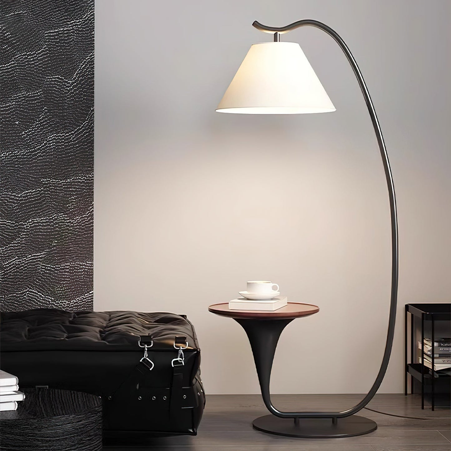 Curvature Standing Lamp Floor Lamp