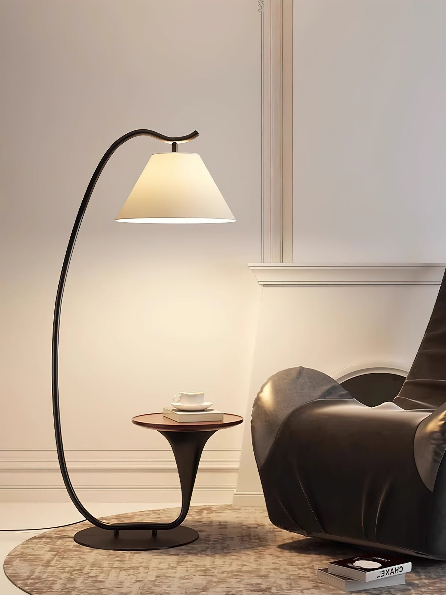 Curvature Standing Lamp Floor Lamp