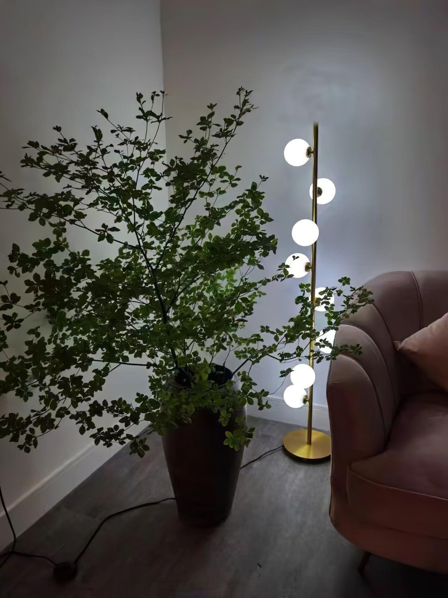 Doppler LED Standing Lamp Tree Lamp