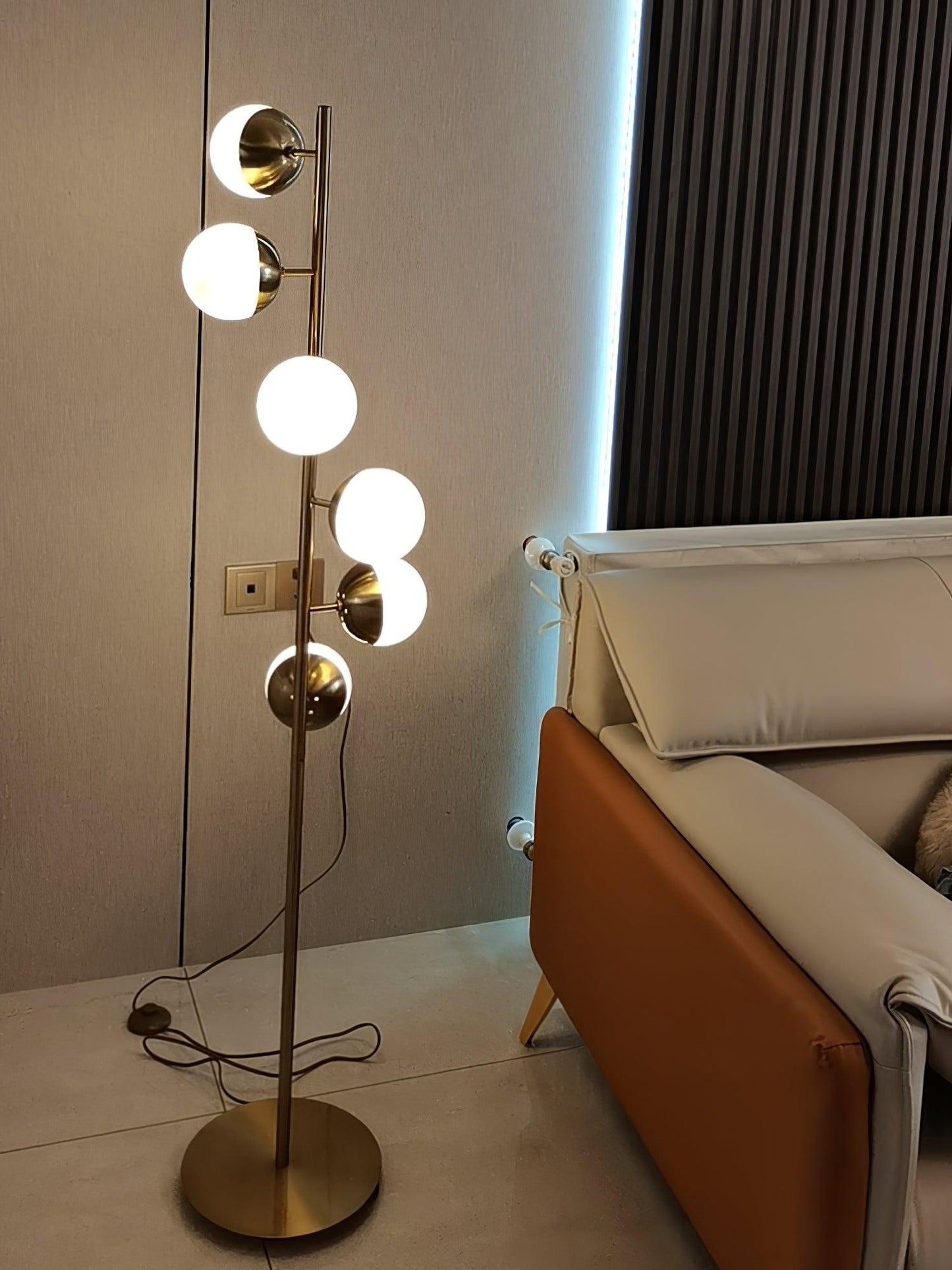 Doppler LED Standing Lamp Tree Lamp