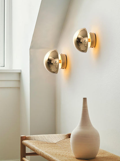 Aurum Sphere Bracket light Wall Sconce