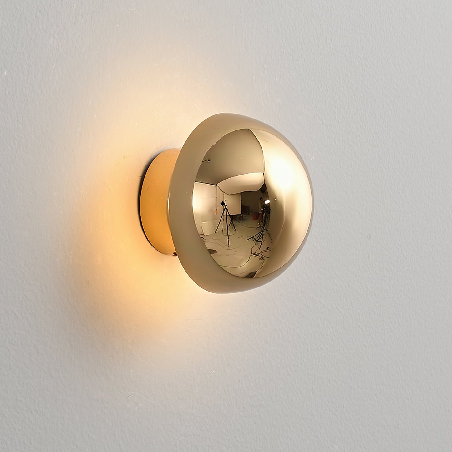 Aurum Sphere Bracket light Wall Sconce